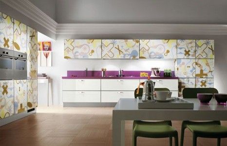 کابینت های رنگی در آشپزخانه