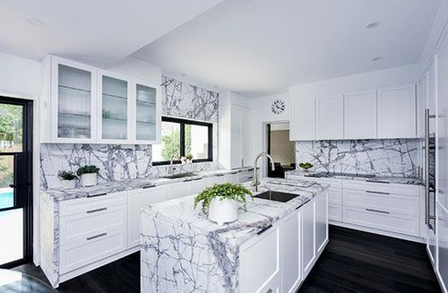طراحی دکوراسیون داخلی آشپزخانه با سنگ مرمر 