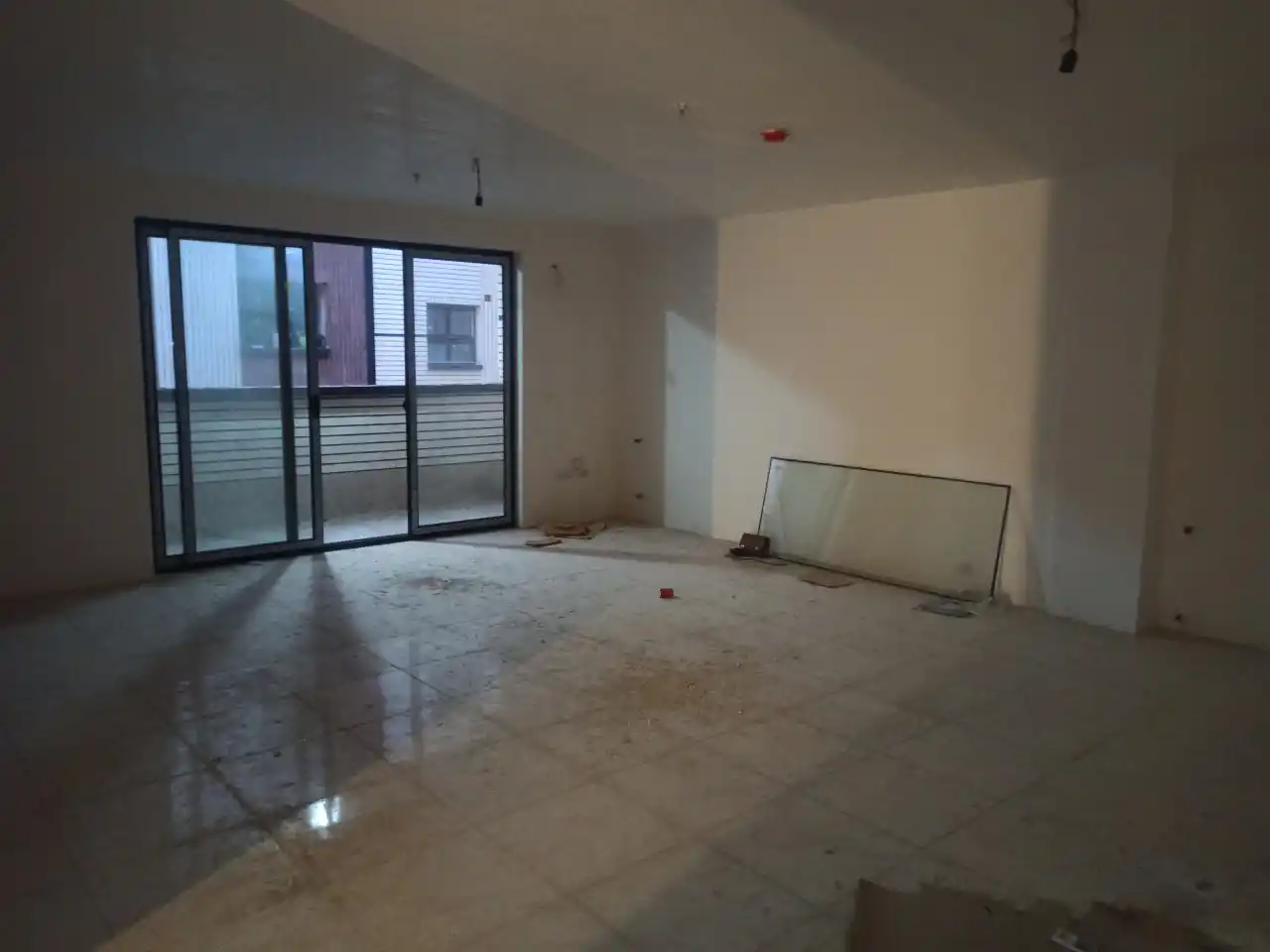 بازسازی و طراحی خانه ۱۵۰ متری در خیابان ۵ آذر اصفهان